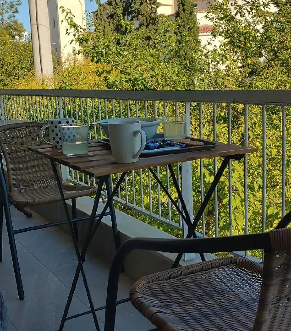 Sea , Airport,Parking 56Sqm Apt سالونيك